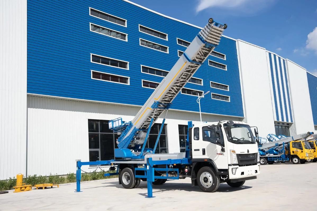 吉水县小型云梯车上料车租赁多少钱